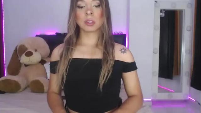Image 2 of sofiievans_ Stream on Chaturbate on 2 months ago