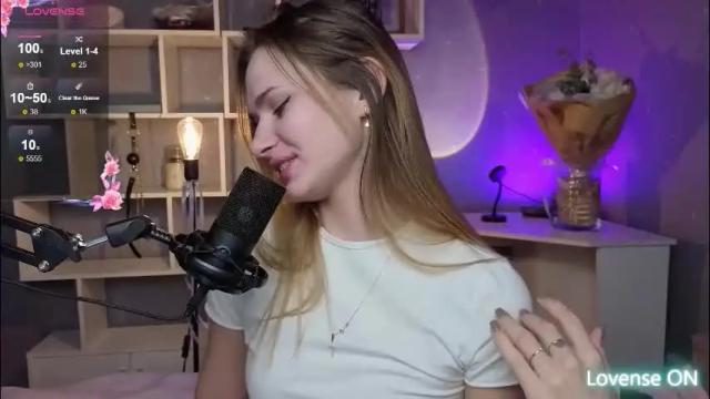 Image 2 of sofikey Stream on Chaturbate on 2 days ago