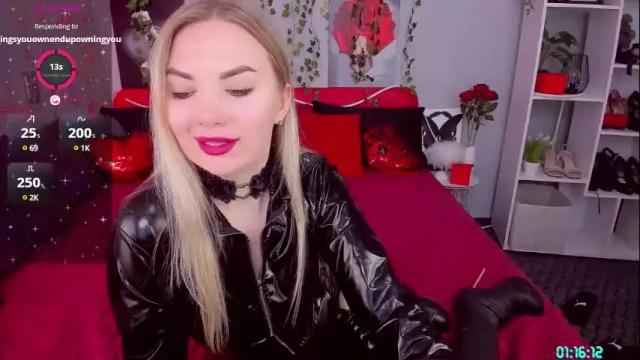 Image 11 of sofisoulx Stream on Chaturbate on 1 month ago