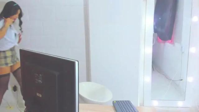 Image 11 of sofitorres777 Stream on Chaturbate on 16 months ago