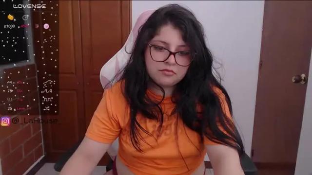 Image 2 of sofix_ Stream on Chaturbate on 21 months ago