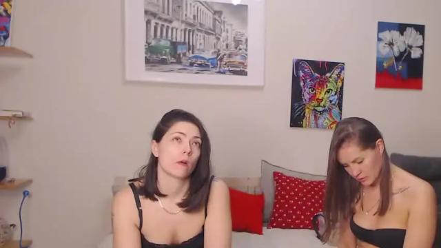 Image 4 of sofiyaruch Stream on Chaturbate on 13 months ago