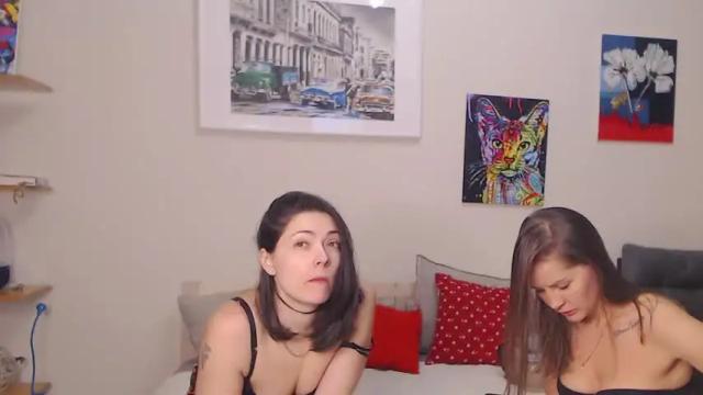 Image 6 of sofiyaruch Stream on Chaturbate on 13 months ago