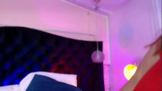Image 12 of sofly_s Stream on Chaturbate on 17 days ago