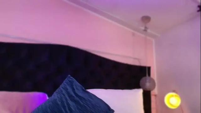 Image 2 of sofly_s Stream on Chaturbate on 7 days ago
