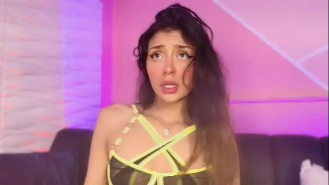 Image 10 of sofly_s Stream on Chaturbate on 18 hours ago
