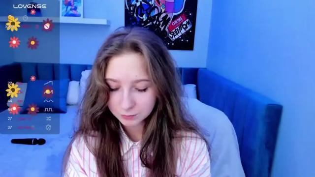 Image 12 of soft_as_a_flower Stream on Chaturbate on 15 months ago