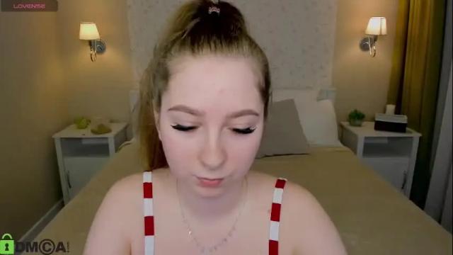 Thumbnail 3, soft_as_a_flower's Stream at Chaturbate, 1 month ago