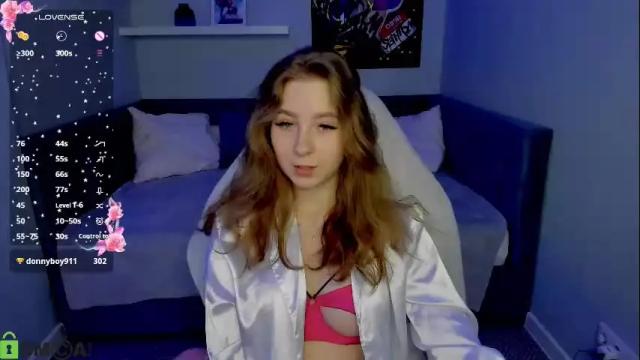 Image 12 of soft_as_a_flower Stream on Chaturbate on 1 month ago
