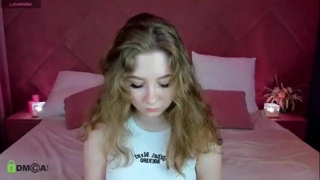 Image 3 of soft_as_a_flower Stream on Chaturbate on 1 month ago