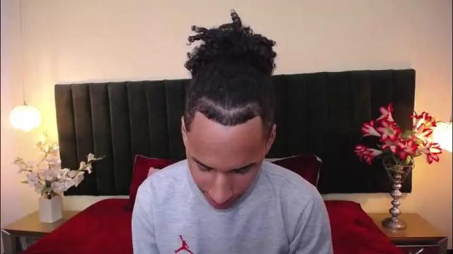 Image 3 of soft_attraction Stream on Chaturbate on 2 months ago