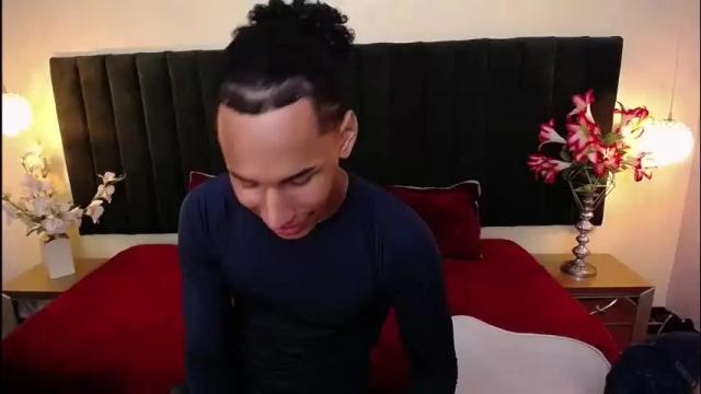 Image 7 of soft_attraction Stream on Chaturbate on 2 months ago