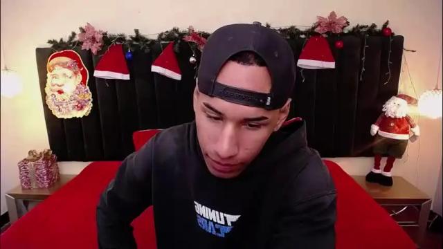 Thumbnail 1, soft_attraction's Stream at Chaturbate, 1 month ago