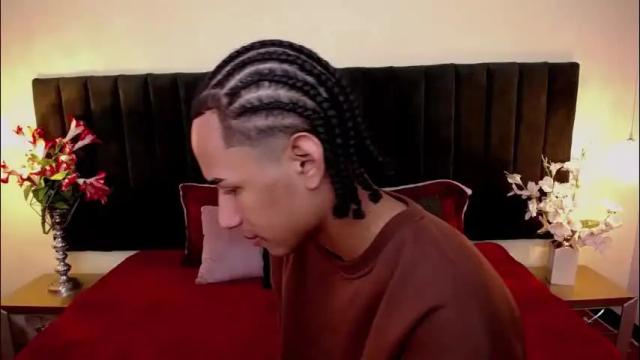 Image 2 of soft_attraction Stream on Chaturbate on 16 days ago