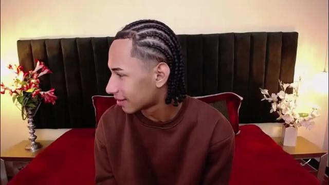 Image 8 of soft_attraction Stream on Chaturbate on 16 days ago