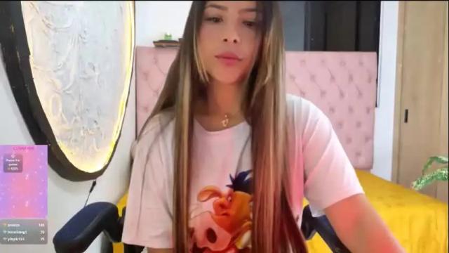 Image 2 of soft_doll_small Stream on Chaturbate on 2 months ago