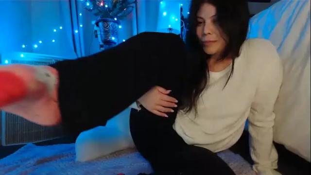 Image 3 of soft_latina Stream on Chaturbate on 17 months ago