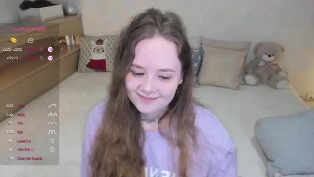 Image 4 of soft_purr_kitty Stream on Chaturbate on 17 months ago