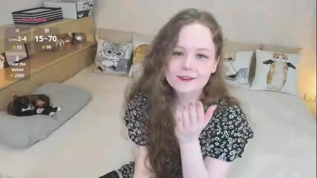 Image 2 of soft_purr_kitty Stream on Chaturbate on 1 month ago