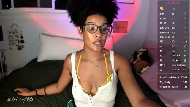 Image 8 of softbby123 Stream on Chaturbate on 3 months ago