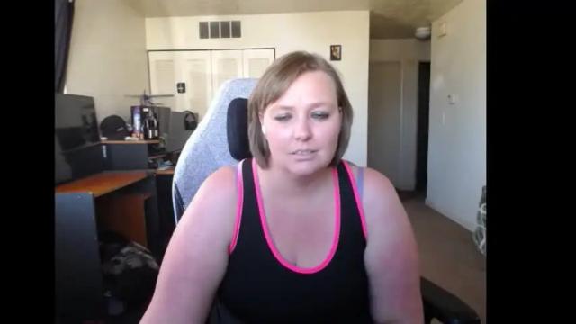Image 2 of softerpeaches Stream on Chaturbate on 1 month ago