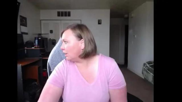 Image 6 of softerpeaches Stream on Chaturbate on 1 month ago