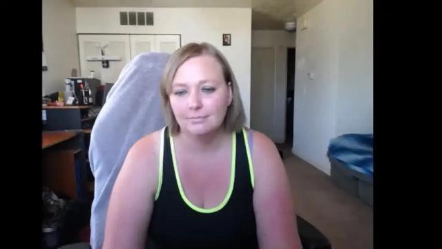 Image 10 of softerpeaches Stream on Chaturbate on 1 month ago