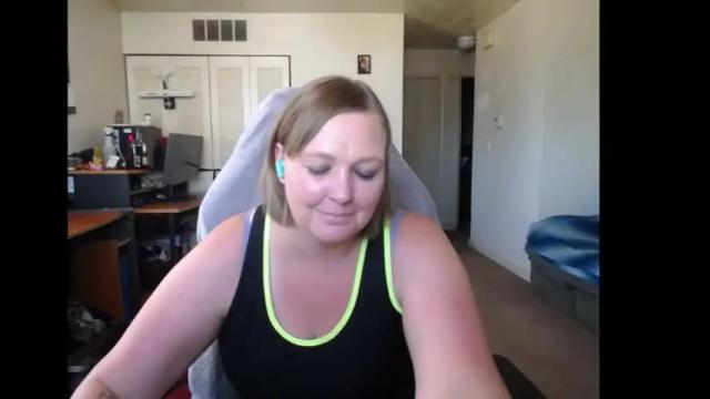 Image 3 of softerpeaches Stream on Chaturbate on 1 month ago