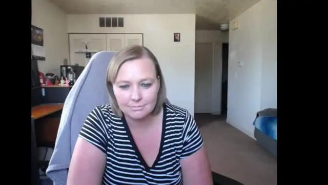 Image 4 of softerpeaches Stream on Chaturbate on 1 month ago