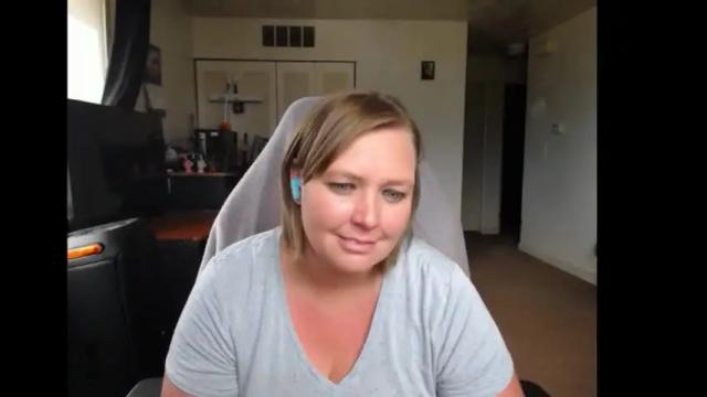 Image 10 of softerpeaches Stream on Chaturbate on 1 month ago