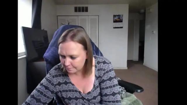 Image 10 of softerpeaches Stream on Chaturbate on 1 month ago