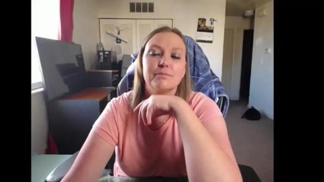 Image 2 of softerpeaches Stream on Chaturbate on 2 months ago