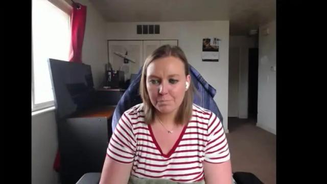 Image 2 of softerpeaches Stream on Chaturbate on 2 months ago