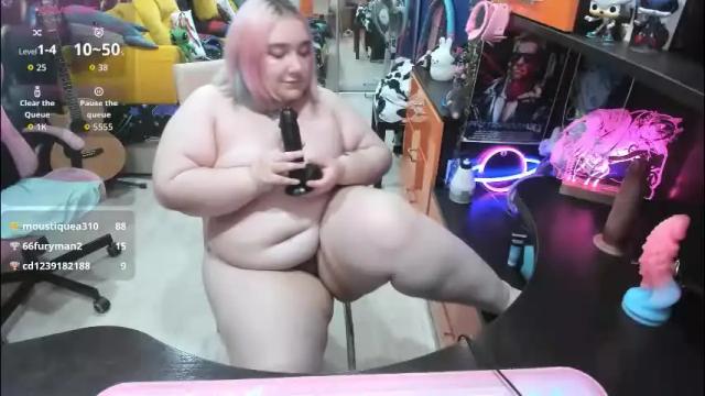 Image 6 of softie_sofy Stream on Chaturbate on 1 month ago