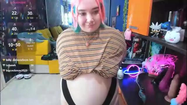 Image 8 of softie_sofy Stream on Chaturbate on 24 days ago