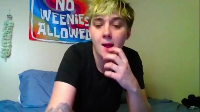 Image 2 of softtboyfriend Stream on Chaturbate on 3 months ago