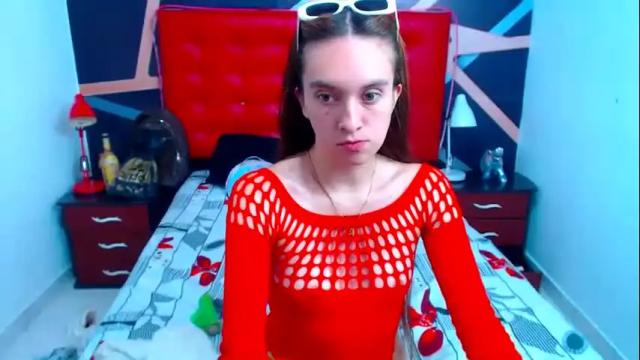 Image 10 of sofyswee Stream on Chaturbate on 7 days ago