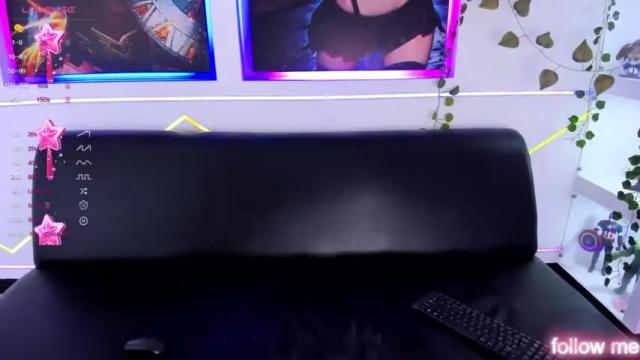 Image 4 of sofywillians1 Stream on Chaturbate on 21 months ago