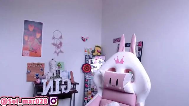 Image 3 of sol_amarilla_ Stream on Chaturbate on 14 months ago