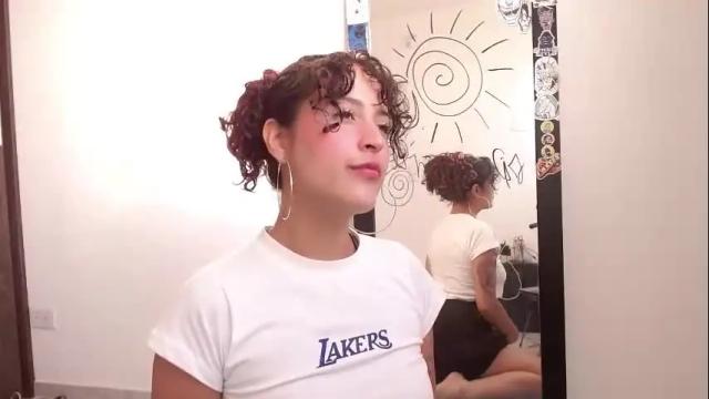 Thumbnail 2, sol_amarilla_'s Stream at Chaturbate, 1 month ago