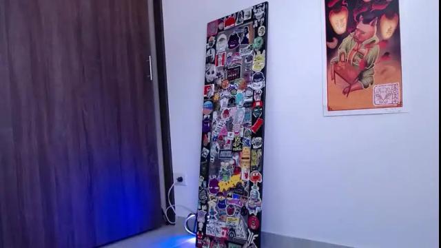 Image 8 of sol_amarilla_ Stream on Chaturbate on 1 month ago