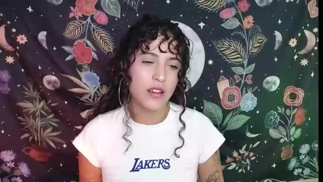 Thumbnail 2, sol_amarilla_'s Stream at Chaturbate, 23 days ago