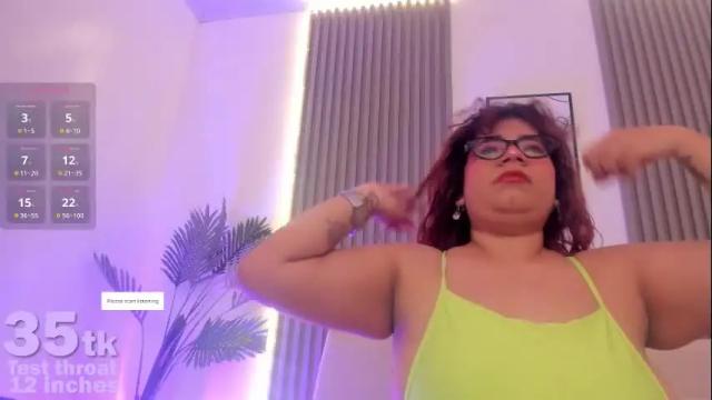 Image 3 of sol_angell Stream on Chaturbate on 2 days ago