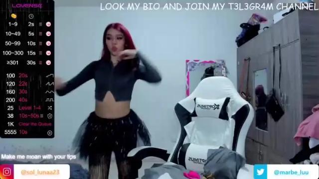 Image 6 of sol_lunaa23 Stream on Chaturbate on 19 months ago