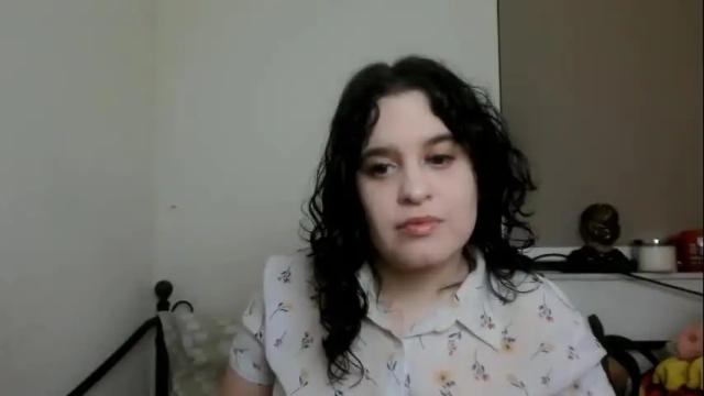 Image 3 of solaireluna Stream on Chaturbate on 6 months ago