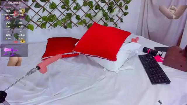 Image 4 of solanyivera Stream on Chaturbate on 3 days ago