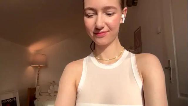 Thumbnail 3, solar_bella's Stream at Chaturbate, 2 months ago