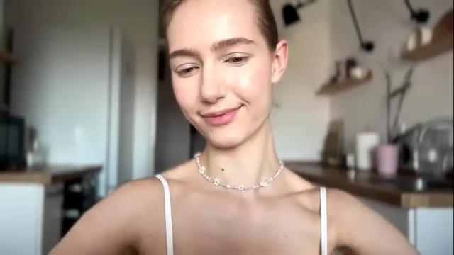 Image 6 of solar_bella Stream on Chaturbate on 1 month ago