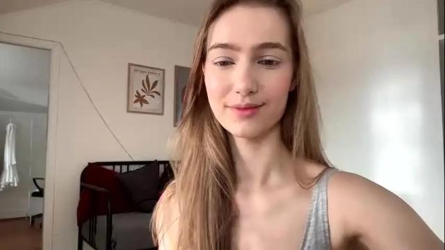 Image 4 of solar_bella Stream on Chaturbate on 1 month ago