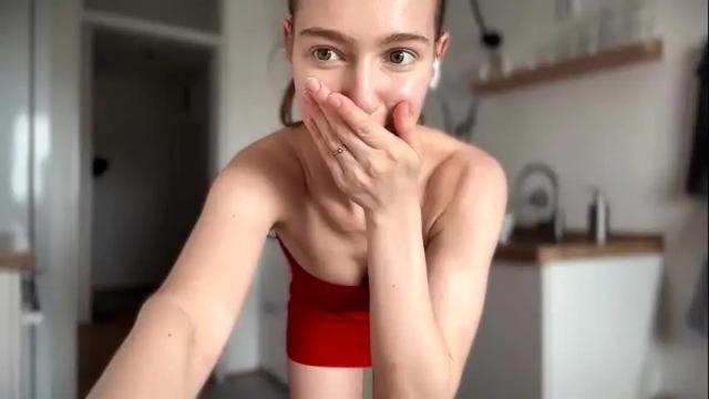 Image 12 of solar_bella Stream on Chaturbate on 1 month ago